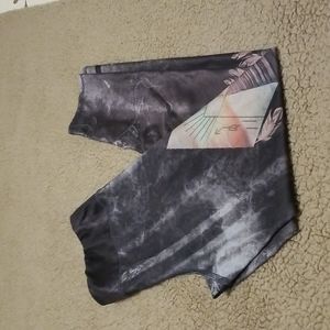 Evolution & Creation workout capri pants